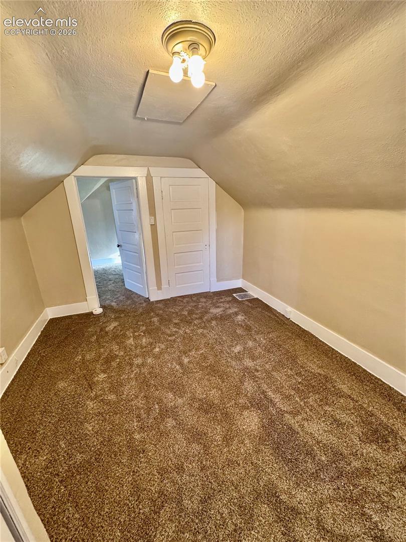 Listing photo 34 for 204 W 15th Street