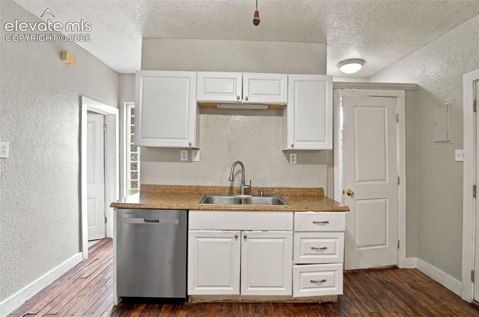 426 Bijou Street, photo 11