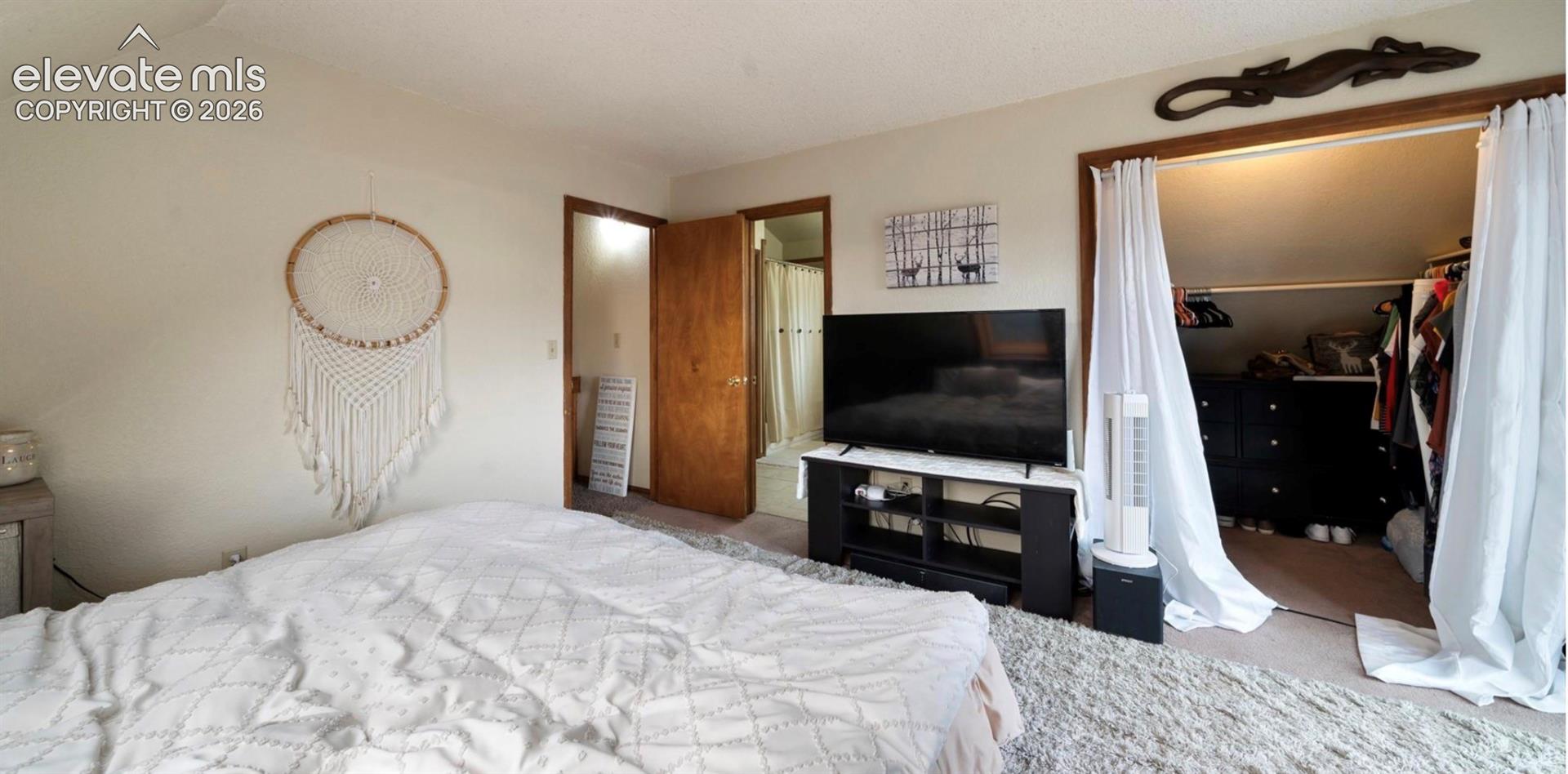 Listing photo 19 for 410 Hillcrest Avenue
