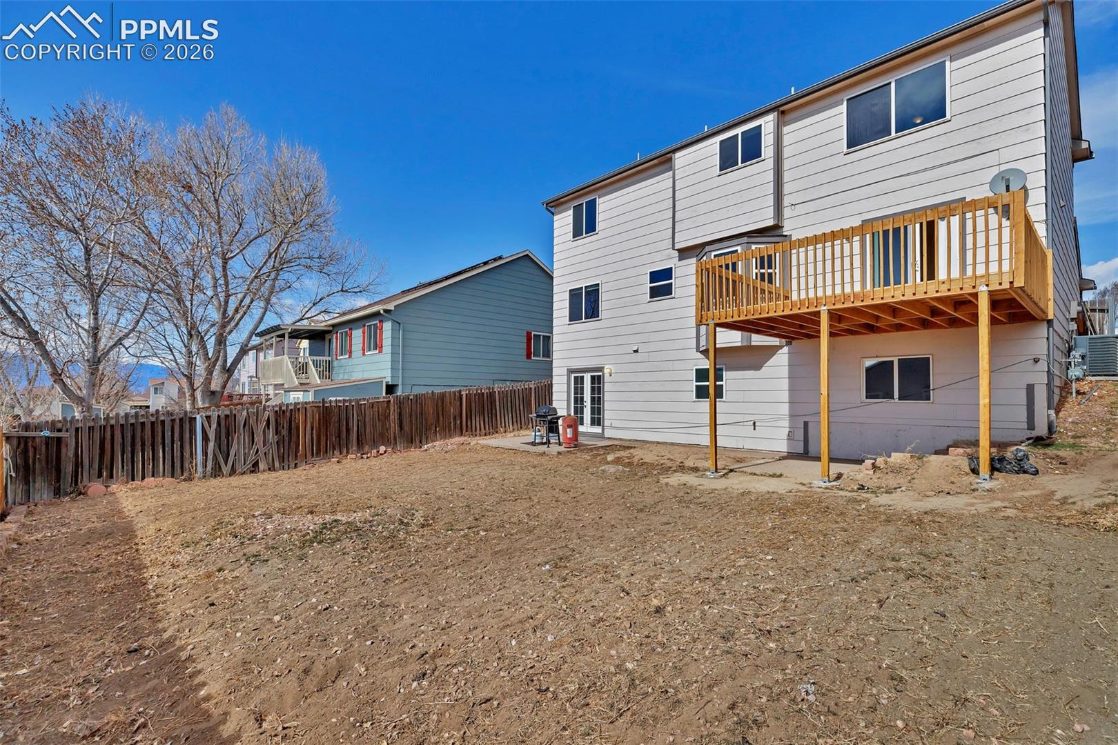 Listing photo 50 for 2375 Lisa Drive