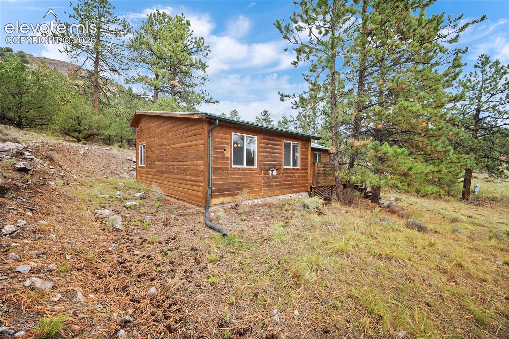 Listing photo 3 for 161 County Road 329 #A