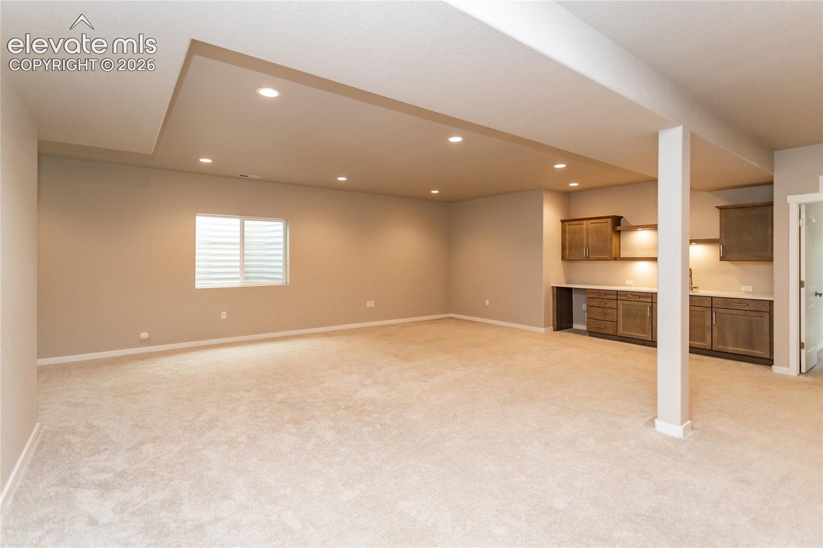 Listing photo 25 for 330 E Lost Pines Drive