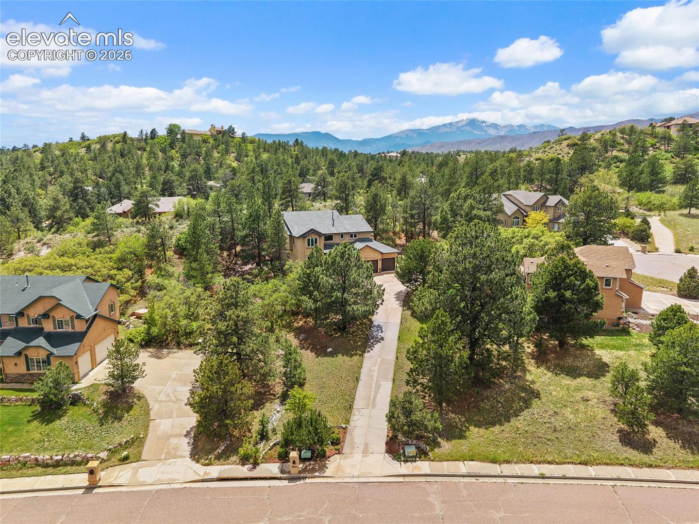 7530 Winding Oaks Drive, photo 47