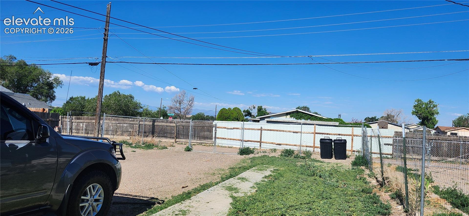 Listing photo 14 for 2305 Cheyenne Avenue