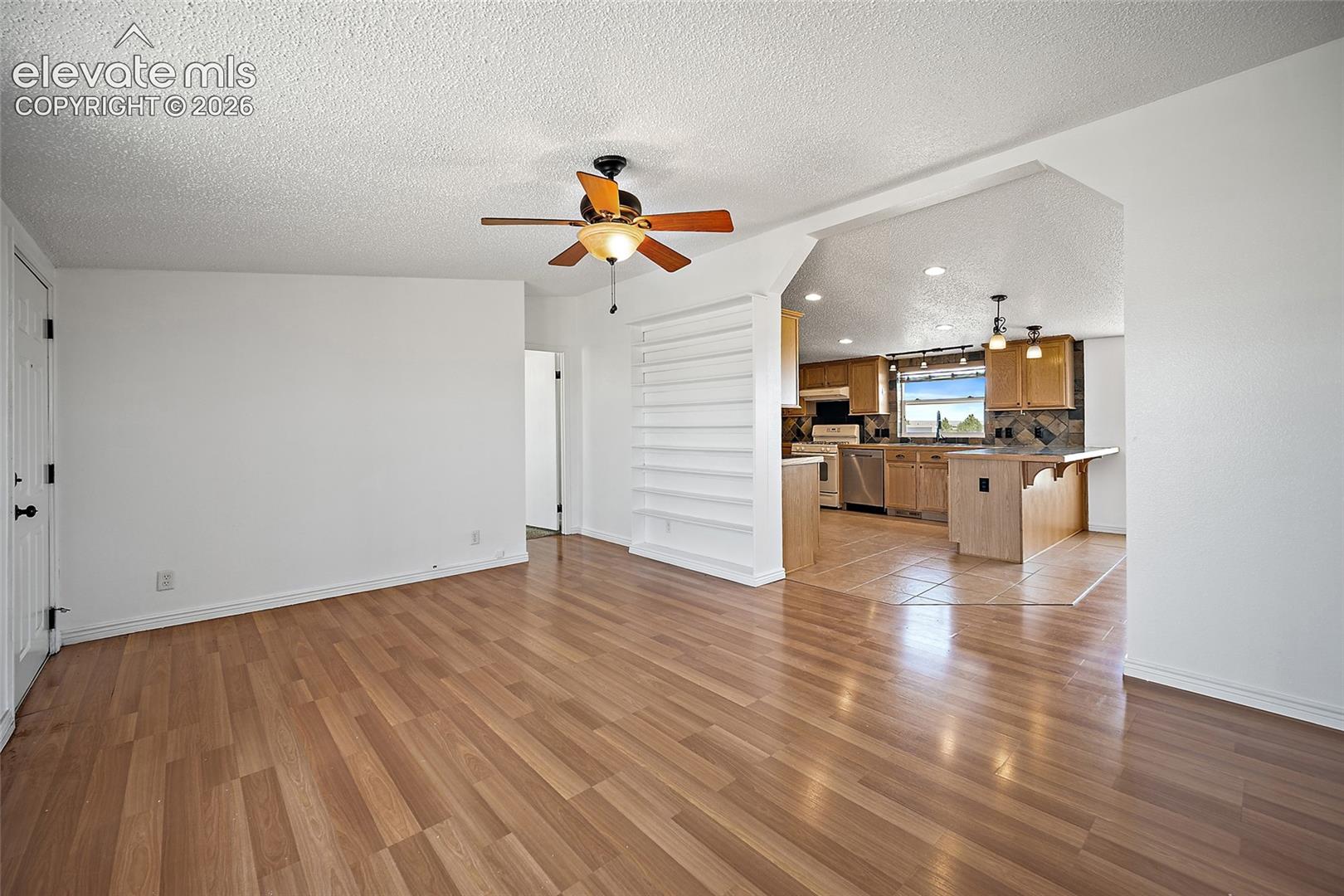 Listing photo 15 for 1385 Antelope Drive