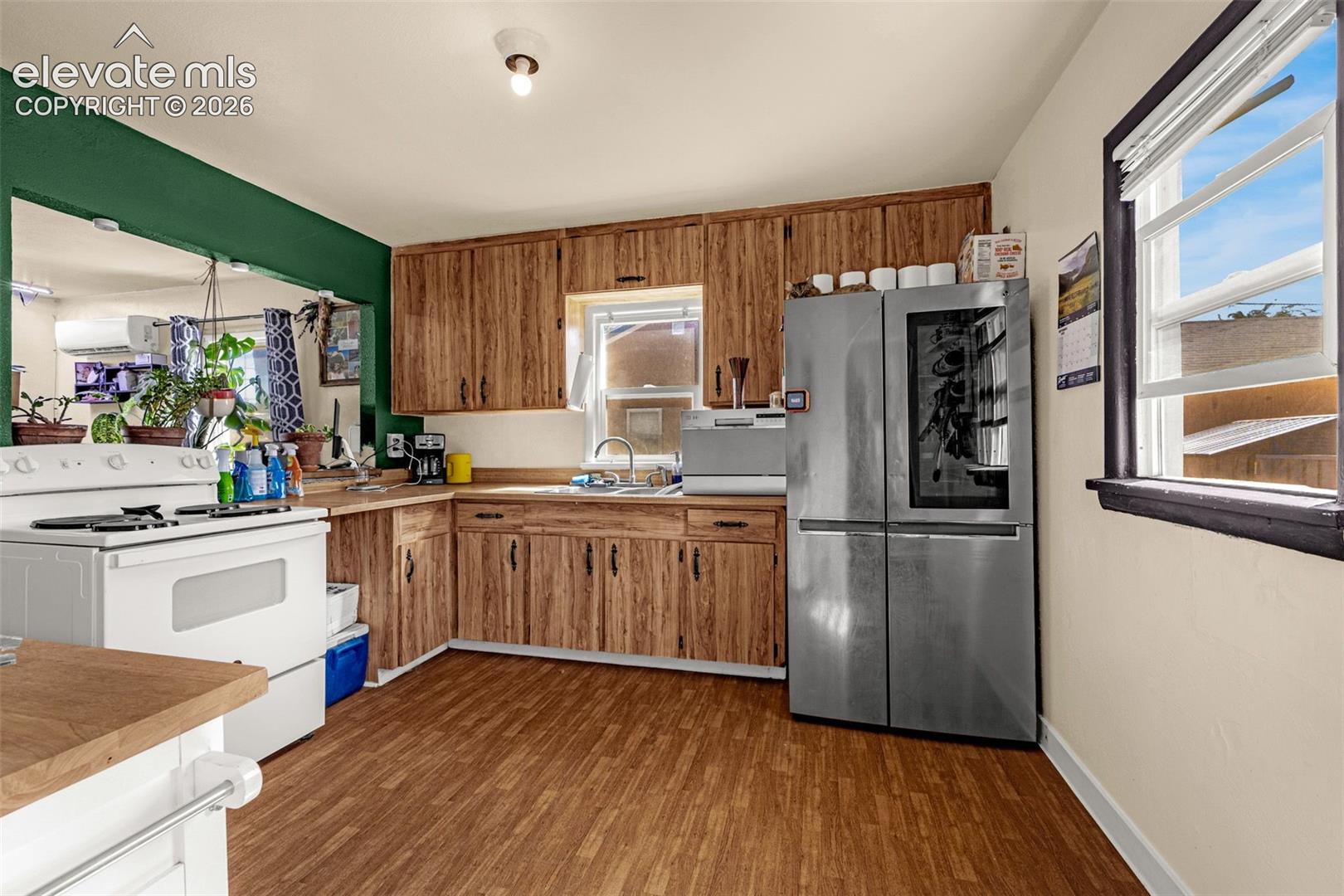 Listing photo 8 for 120 W 22nd Street