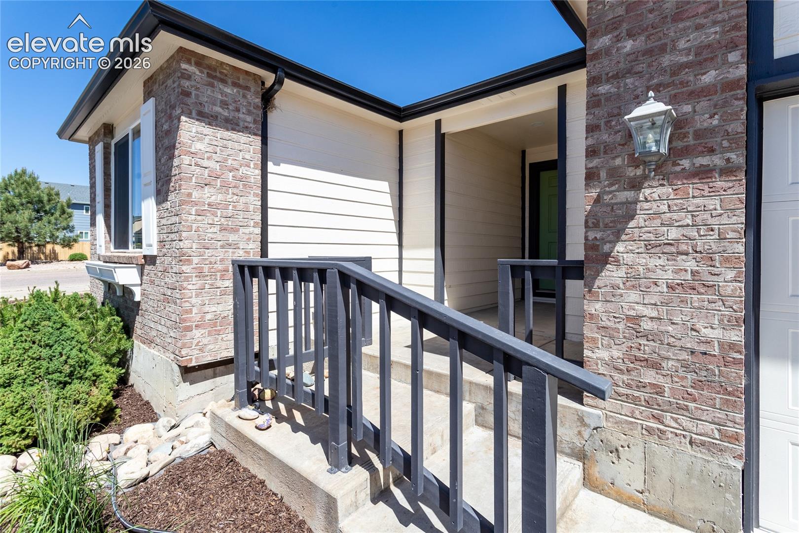 Listing photo 7 for 1504 Ancestra Drive