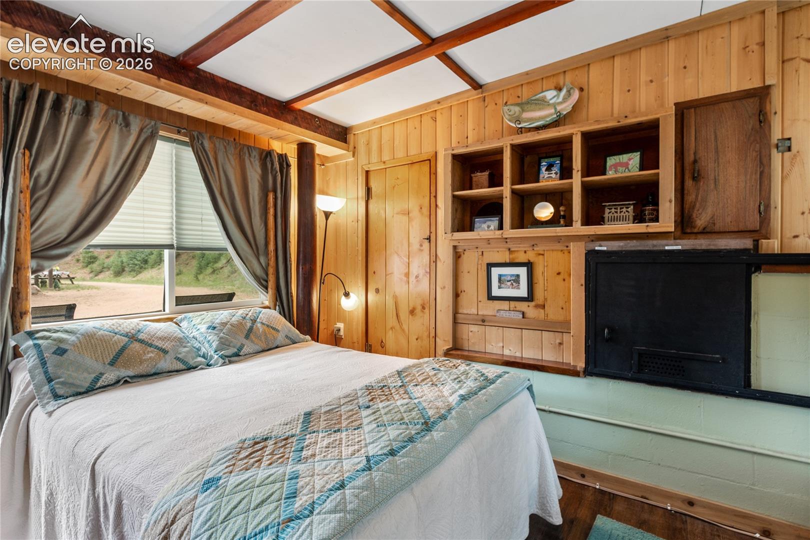 Listing photo 32 for 3912 Trout Creek Road