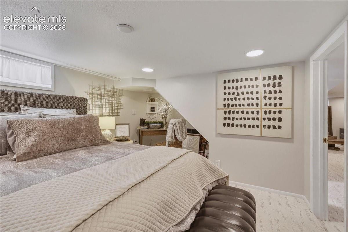 Listing photo 30 for 1510 N El Paso Street