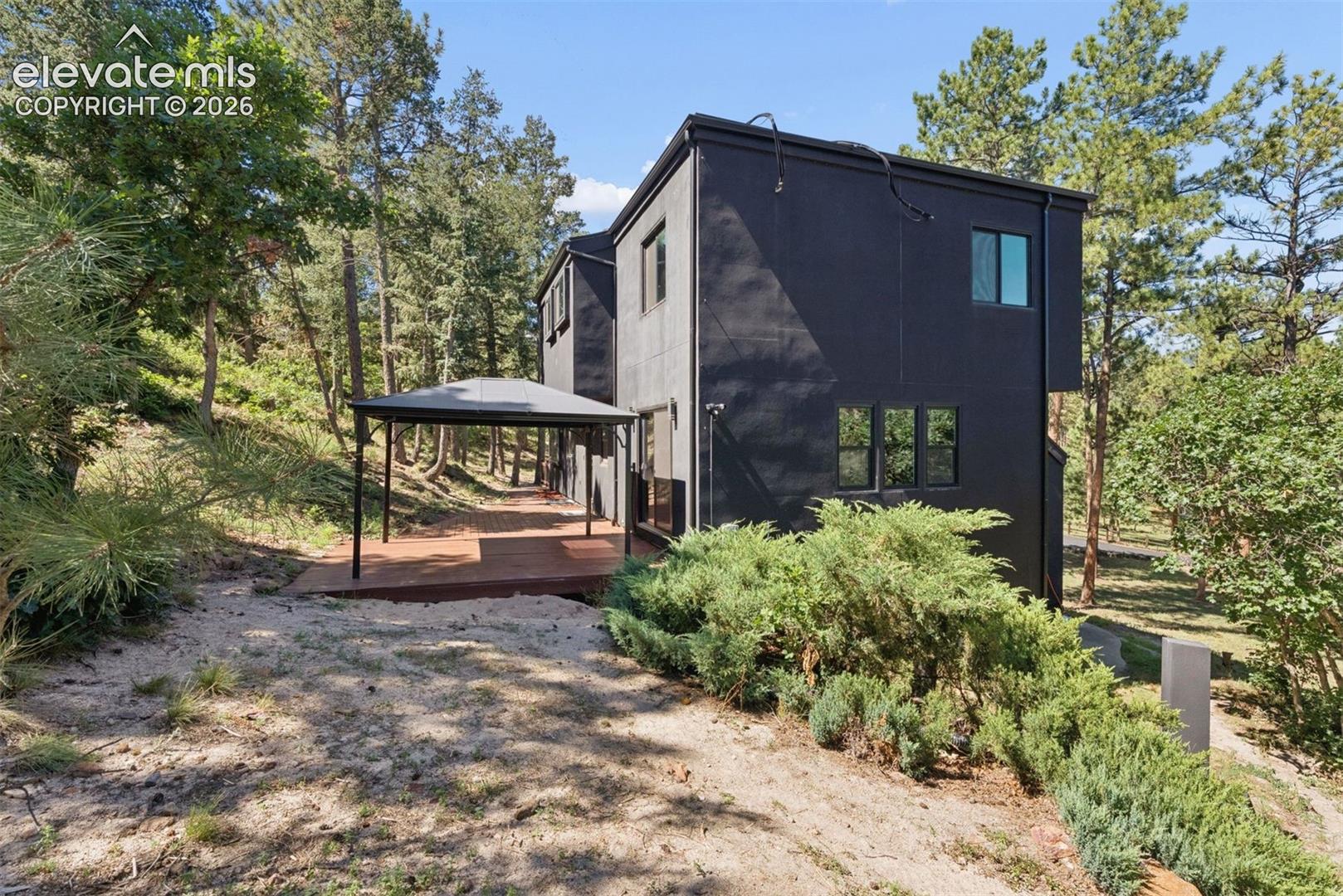 Listing photo 45 for 1015 Timber Valley Road