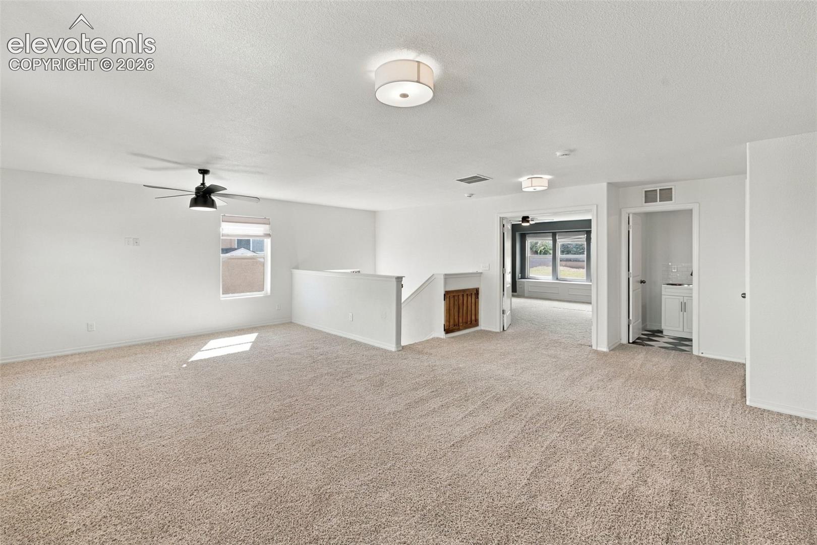Listing photo 36 for 6798 Sandyford Lane