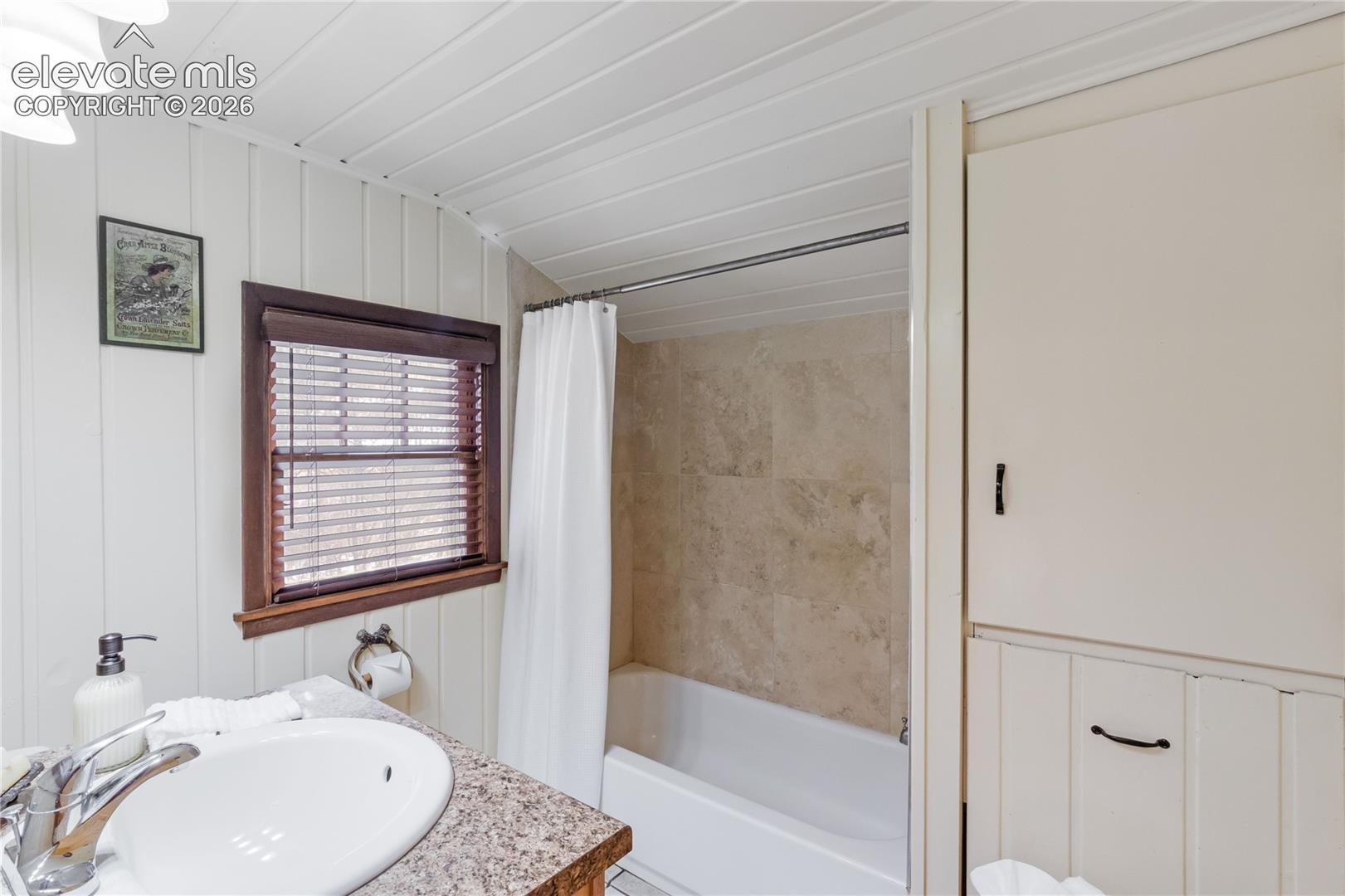 10225 Ute Pass Avenue, photo 23