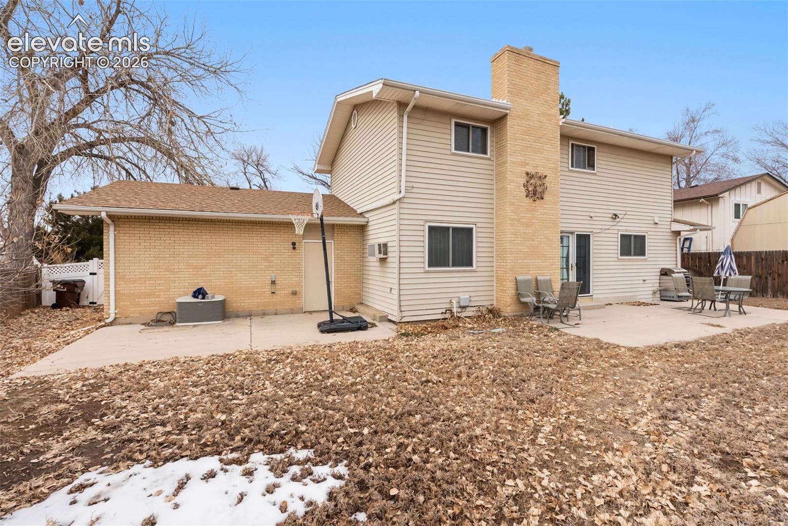 Listing photo 25 for 7265 Killington Street