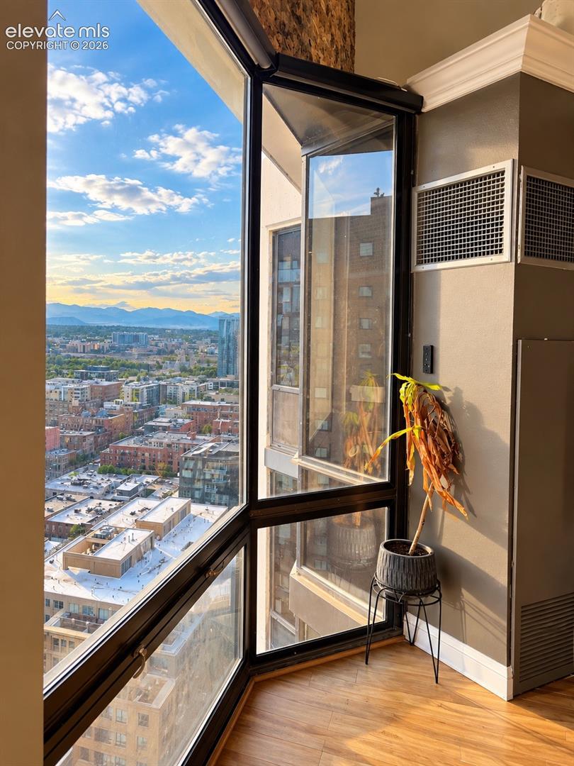 Listing photo 13 for 1625 Larimer Street 3202