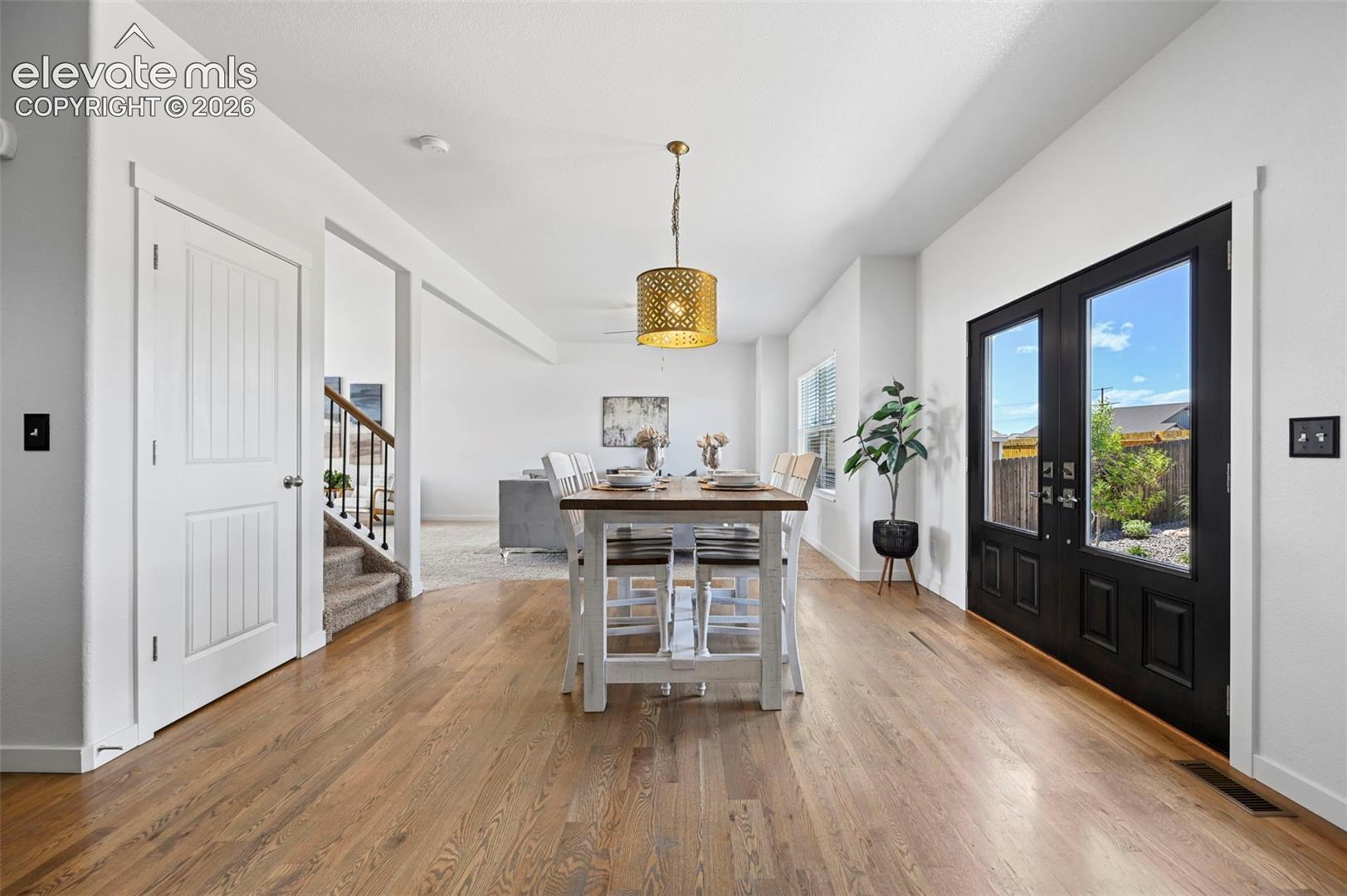 Listing photo 6 for 10112 Jaggar Way