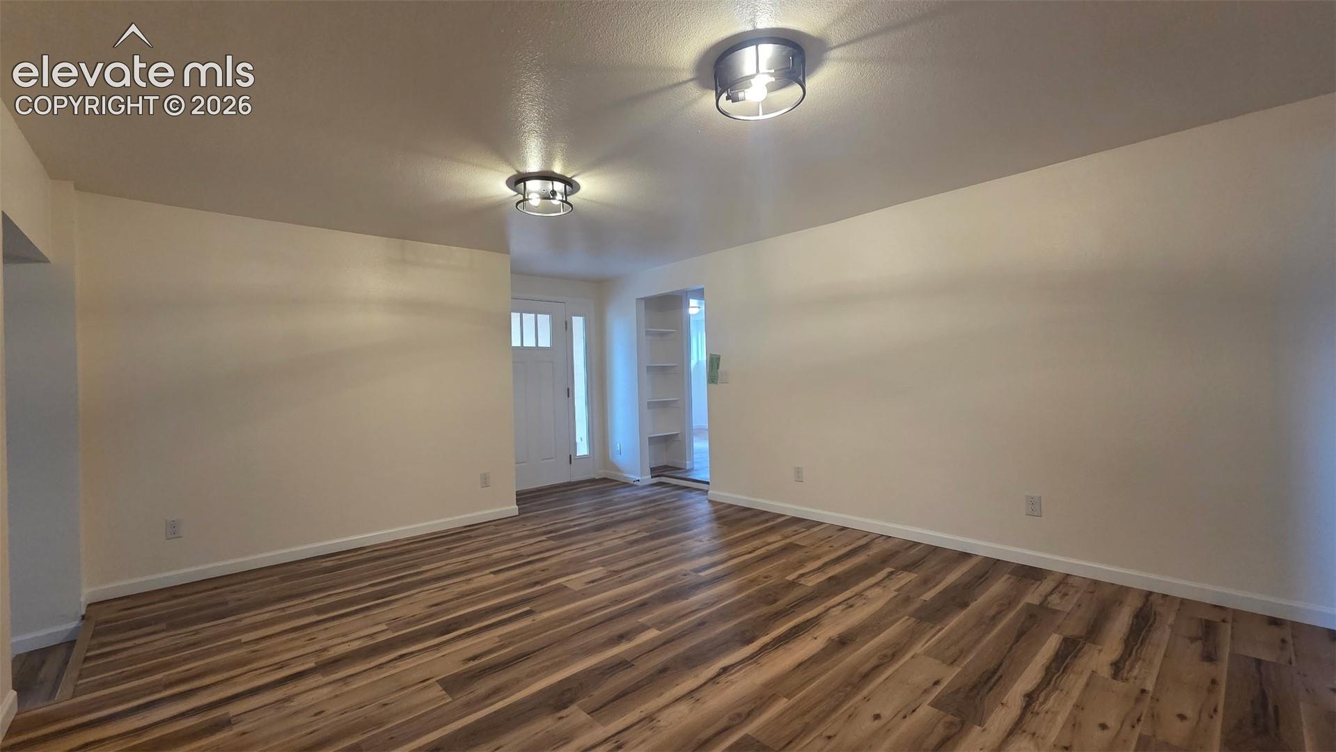 Listing photo 6 for 28162 Gale Road