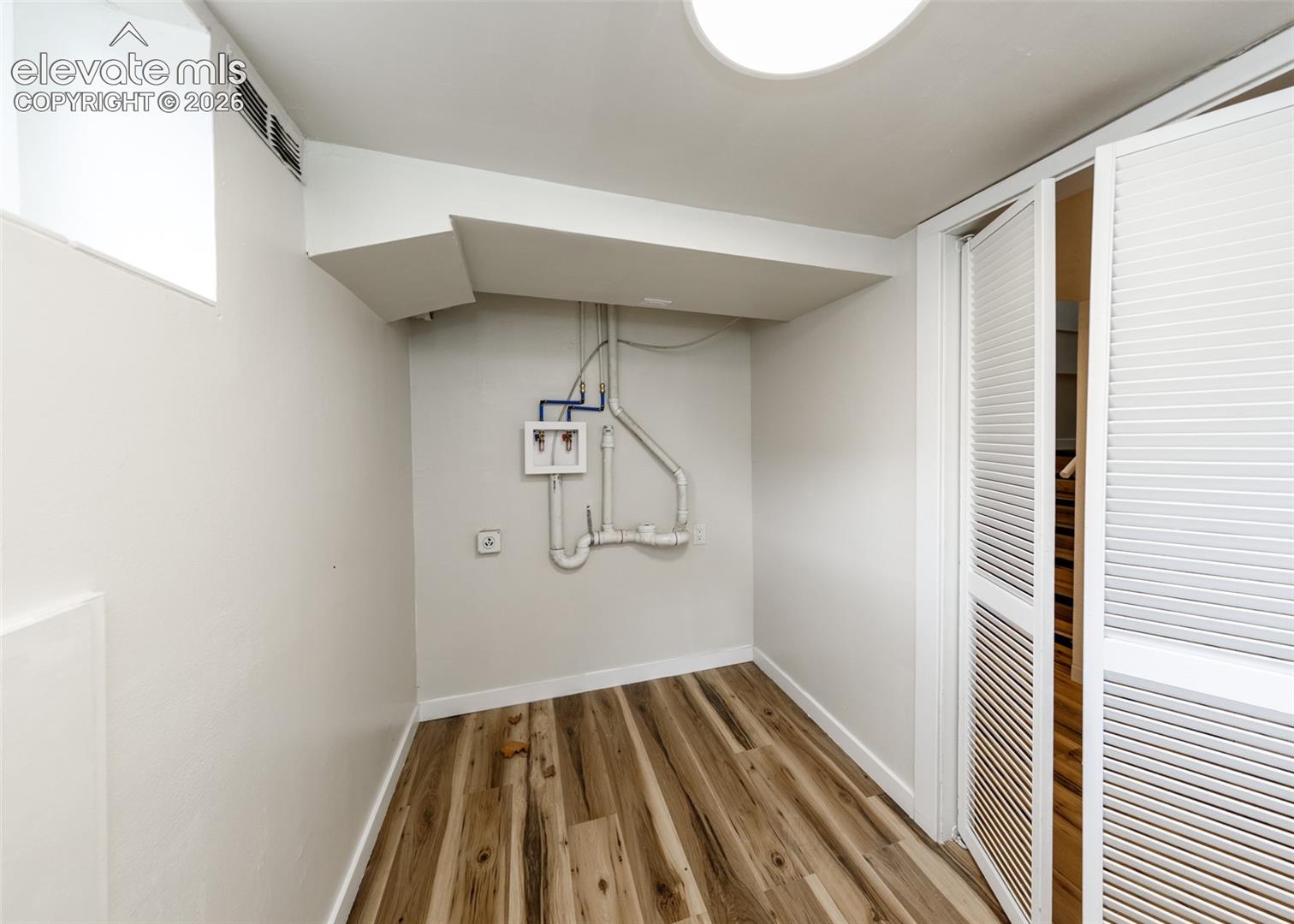 Listing photo 40 for 1306 W Abriendo Avenue