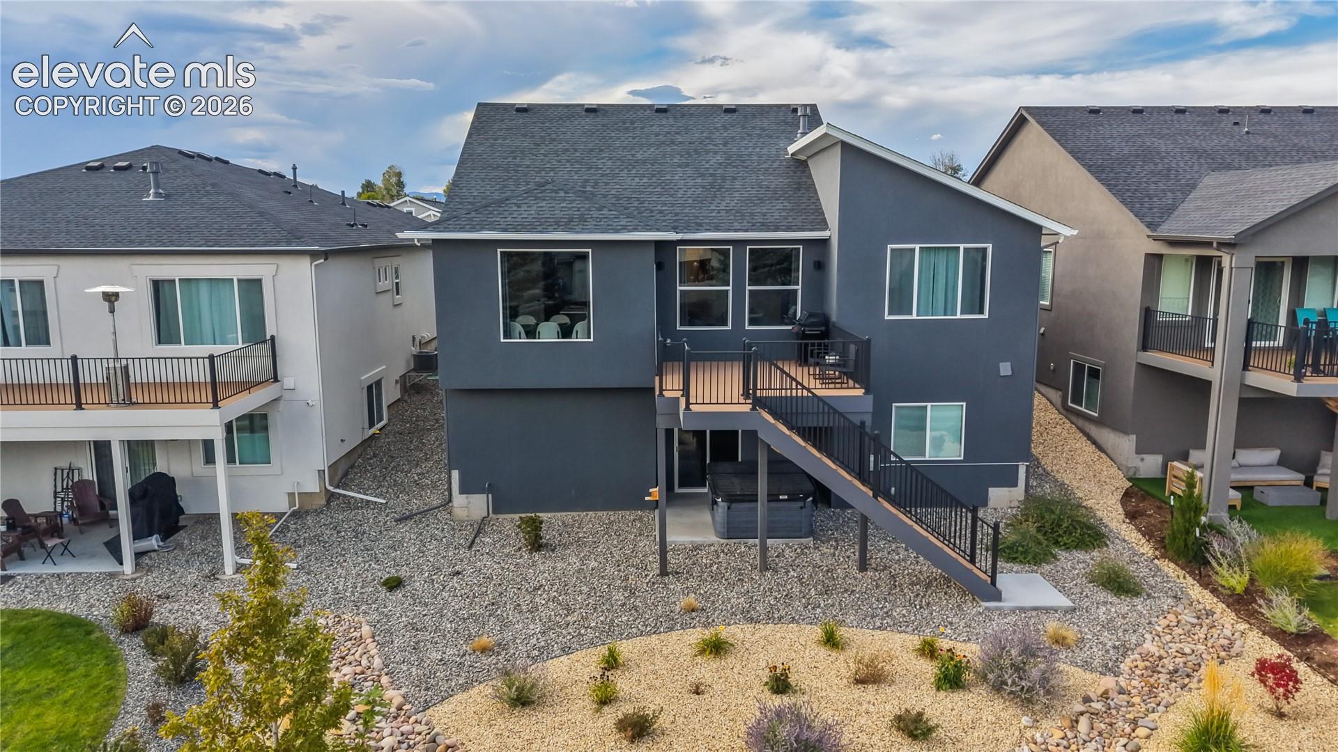 Listing photo 17 for 6575 Vistancia Avenue