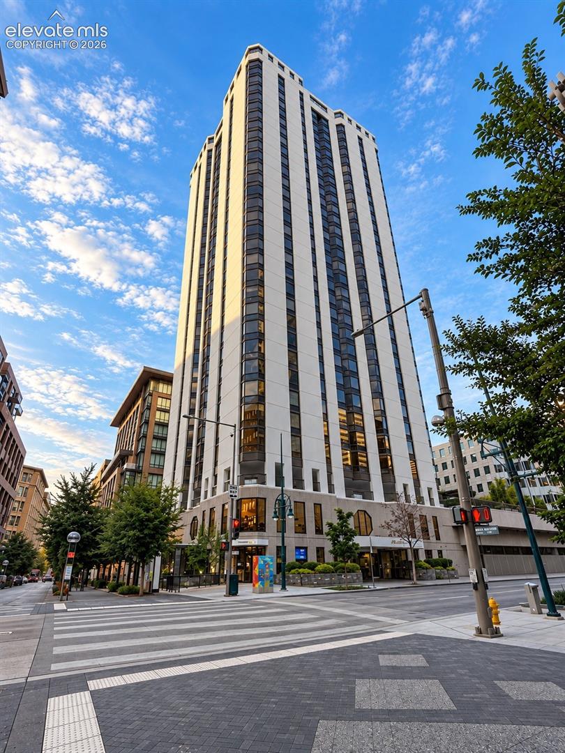Listing photo 21 for 1625 Larimer Street 3202