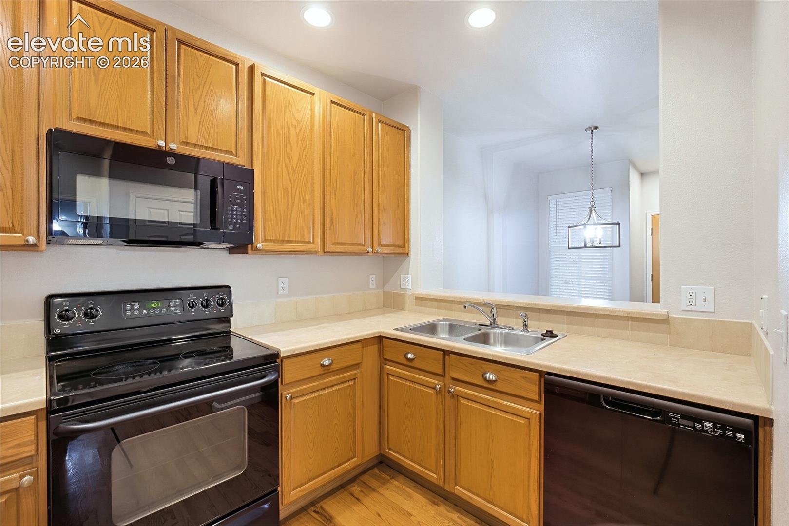 Listing photo 7 for 3943 Diamond Ridge View