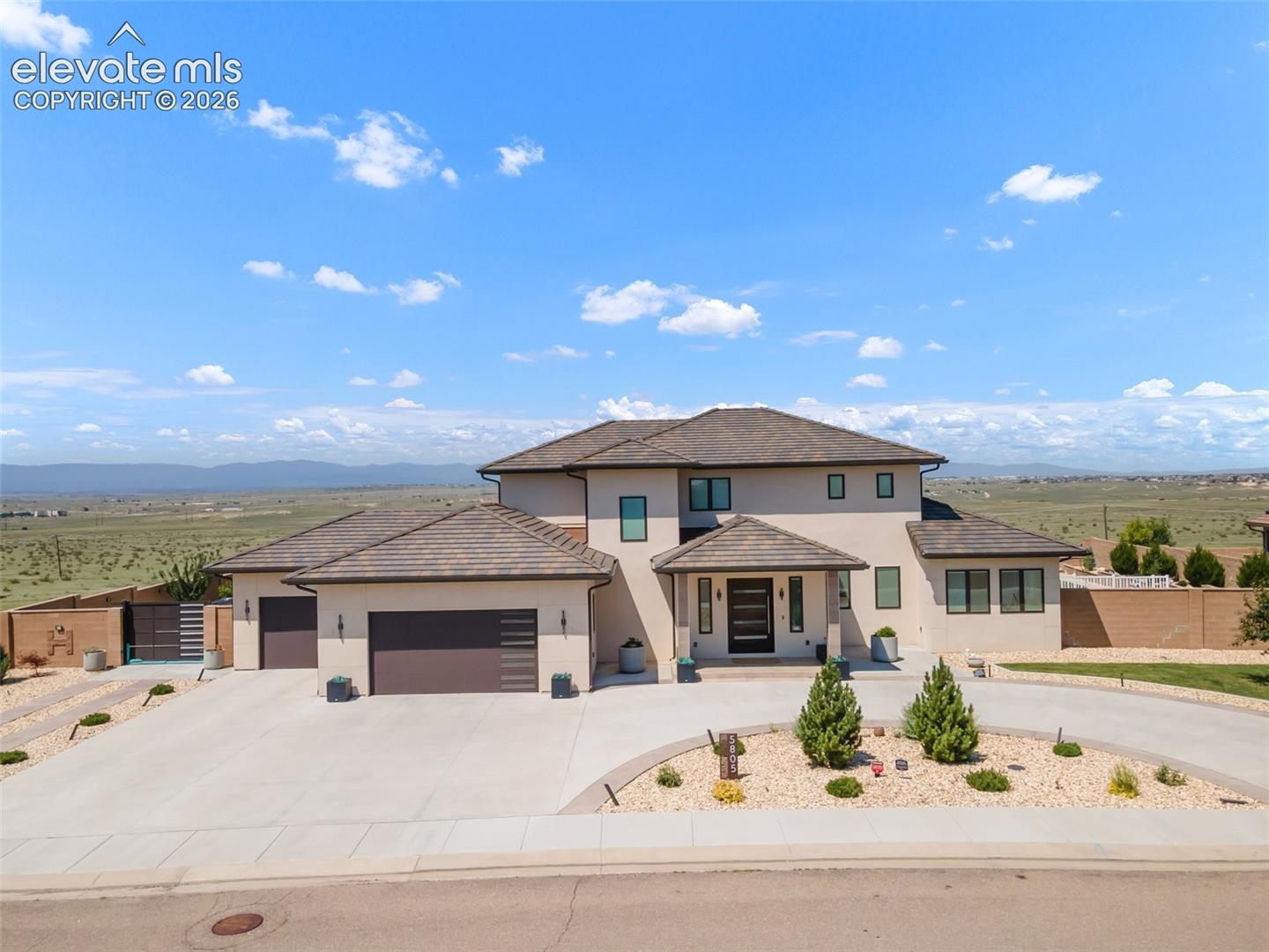 5805 Sawyer Ridge Drive — listing photo