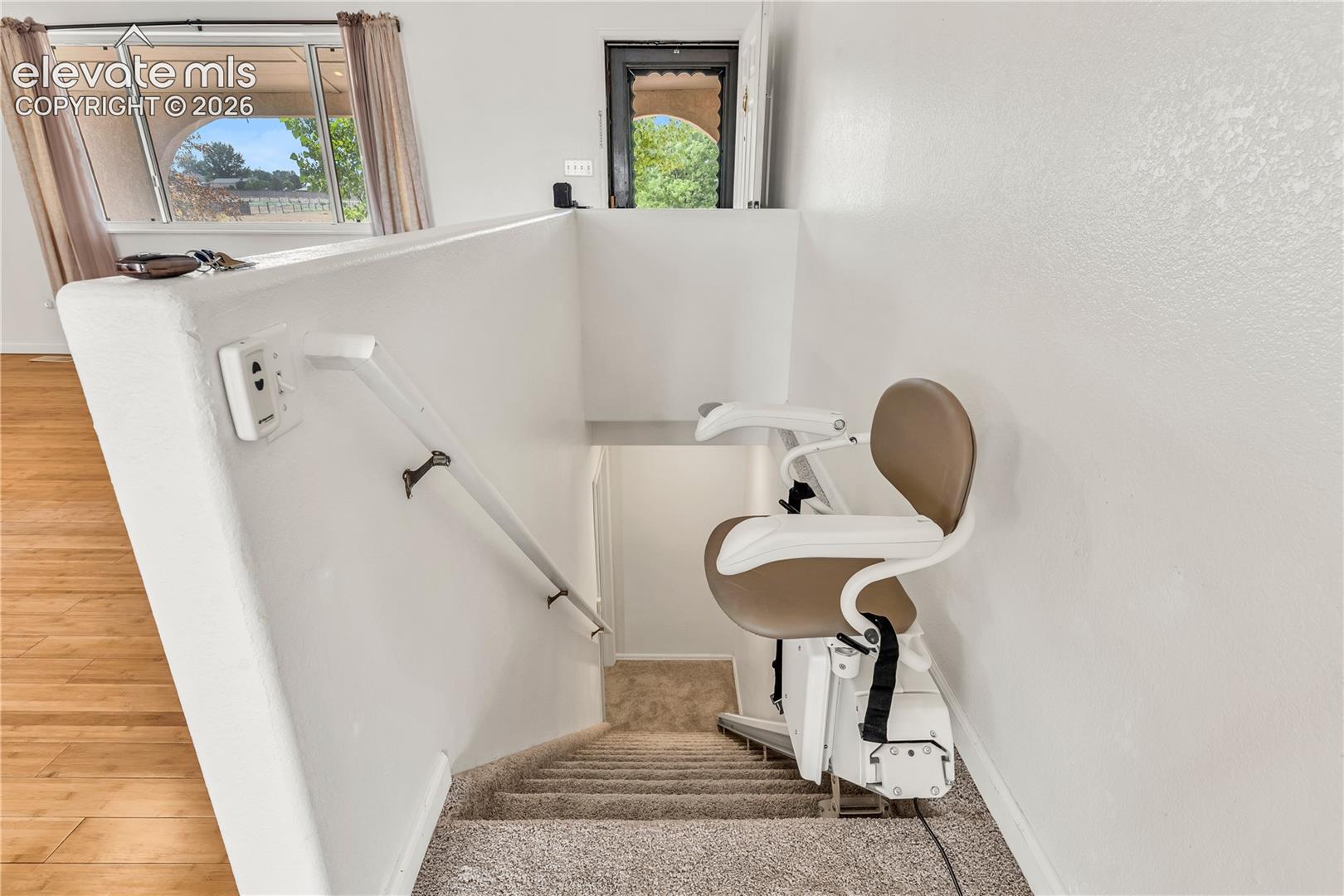 Listing photo 18 for 508 S Bayfield Avenue