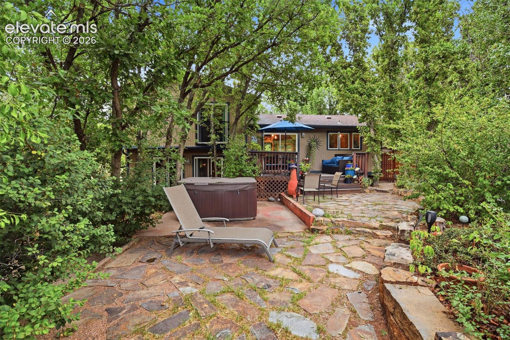 Listing photo 42 for 4 Stover Lane