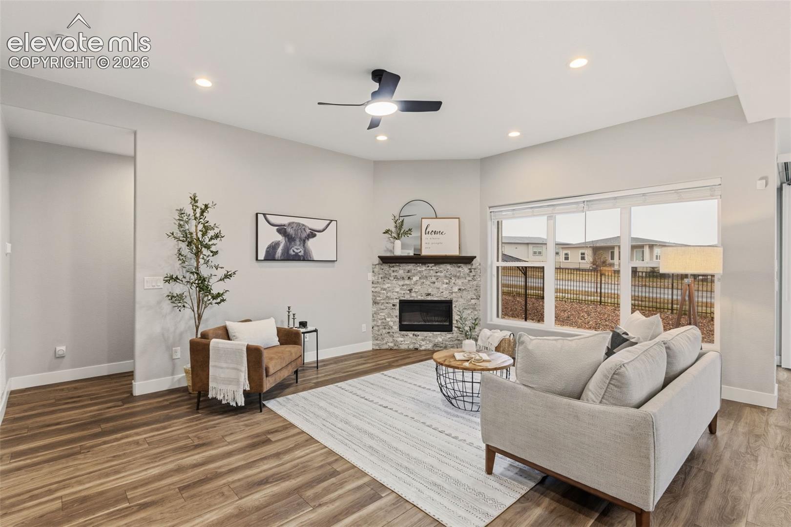 Listing photo 8 for 9833 Marble Canyon Way