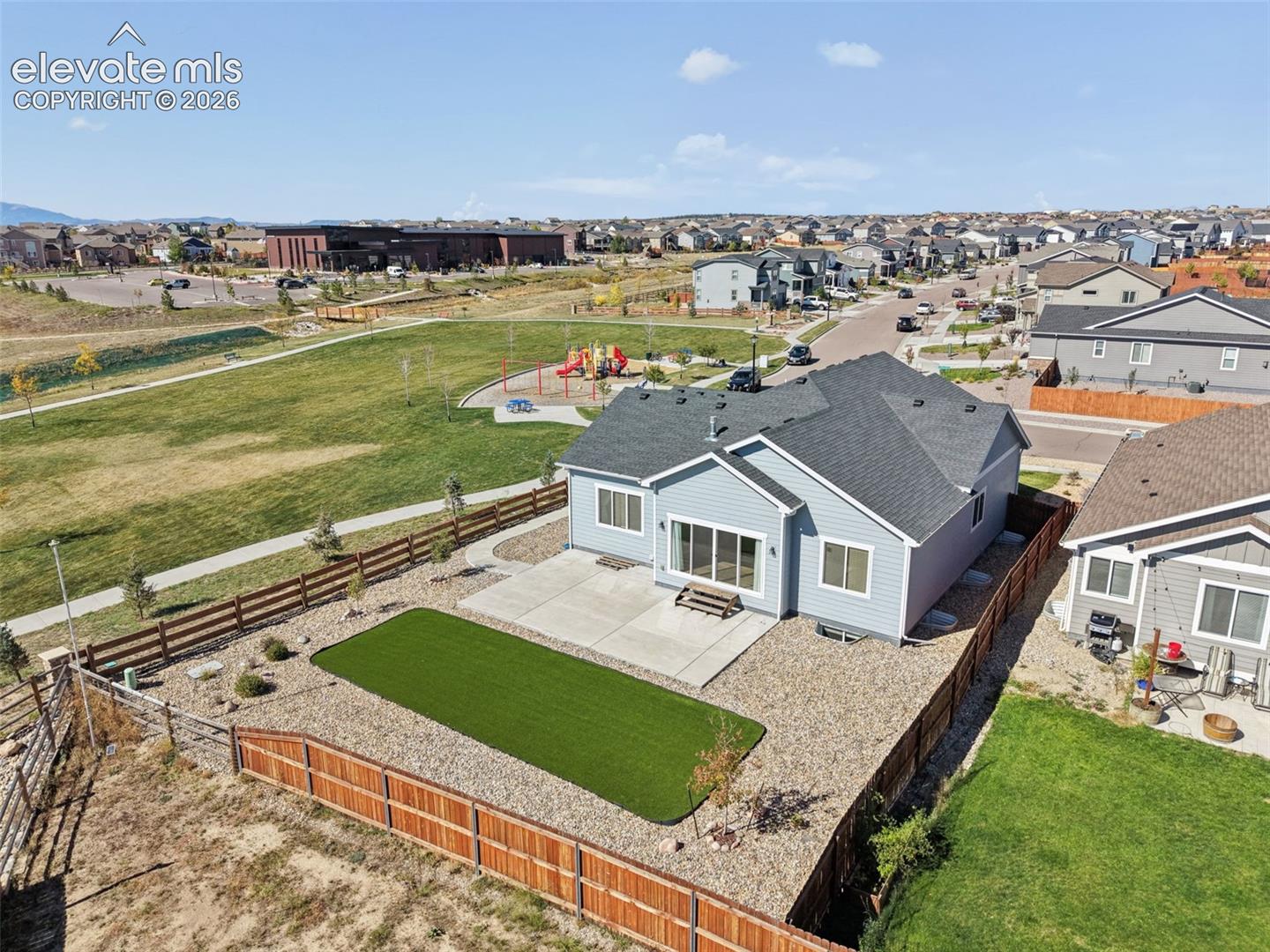 Listing photo 35 for 13107 Parkland Drive