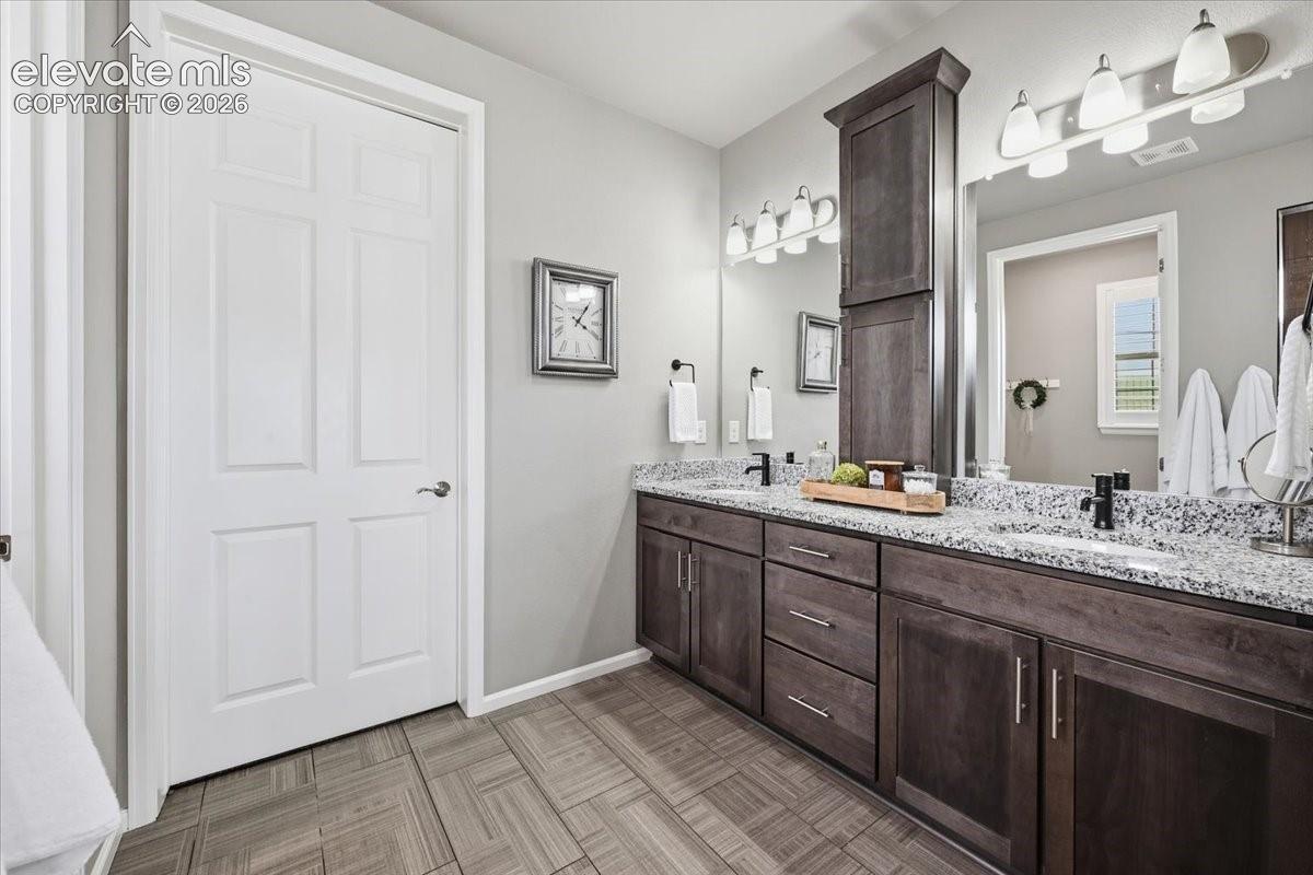 Listing photo 26 for 6670 Golden Briar Lane