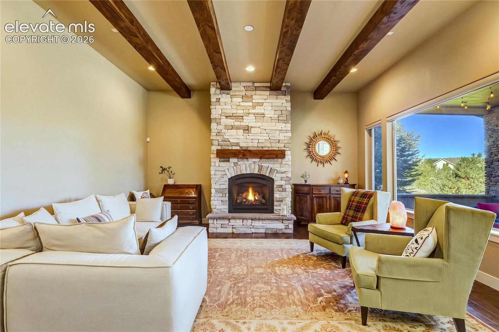 Listing photo 7 for 12427 Creekhurst Drive