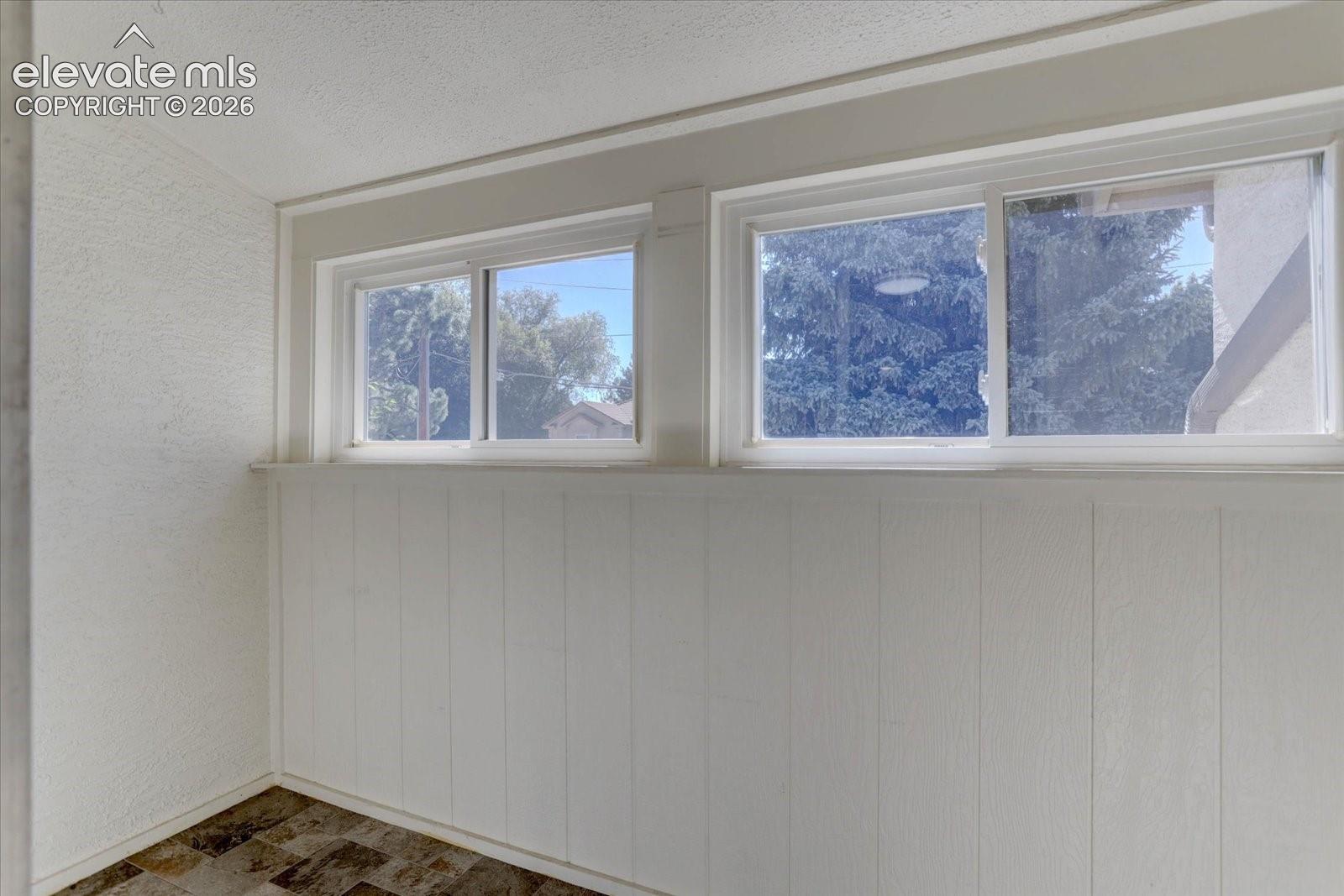 Listing photo 33 for 3330 Templeton Gap Road 55