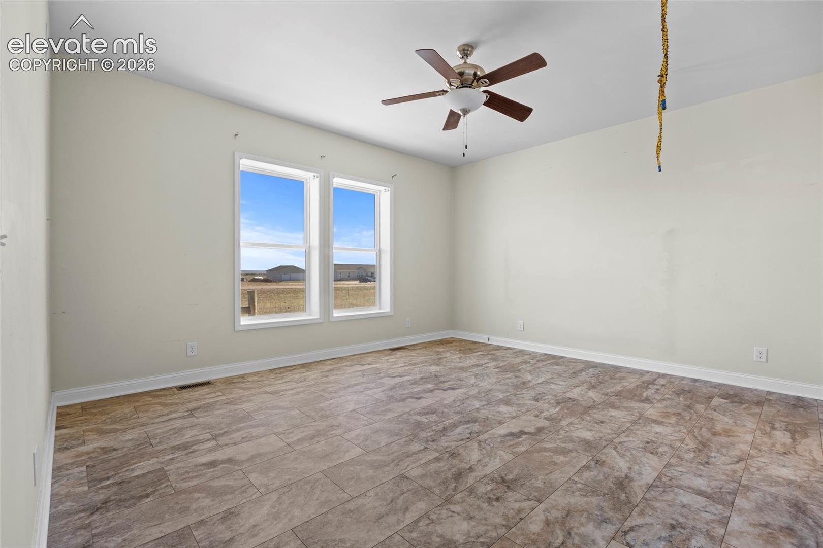 Listing photo 21 for 842 Spotted Owl Way