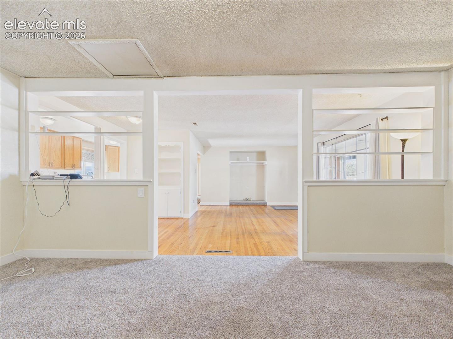 Listing photo 12 for 103 Grand Boulevard