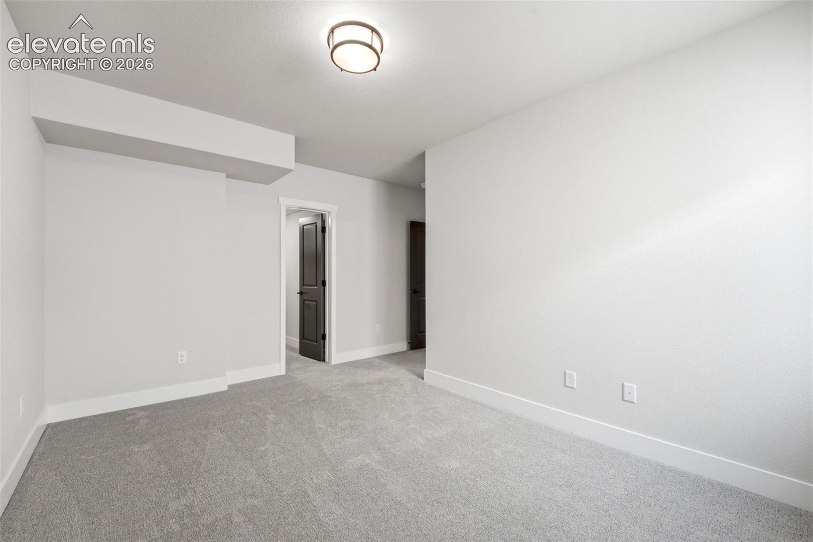 Listing photo 32 for 2453 Sangria Court