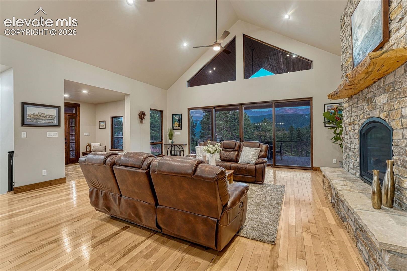 2751 Mountain Glen Court, photo 11