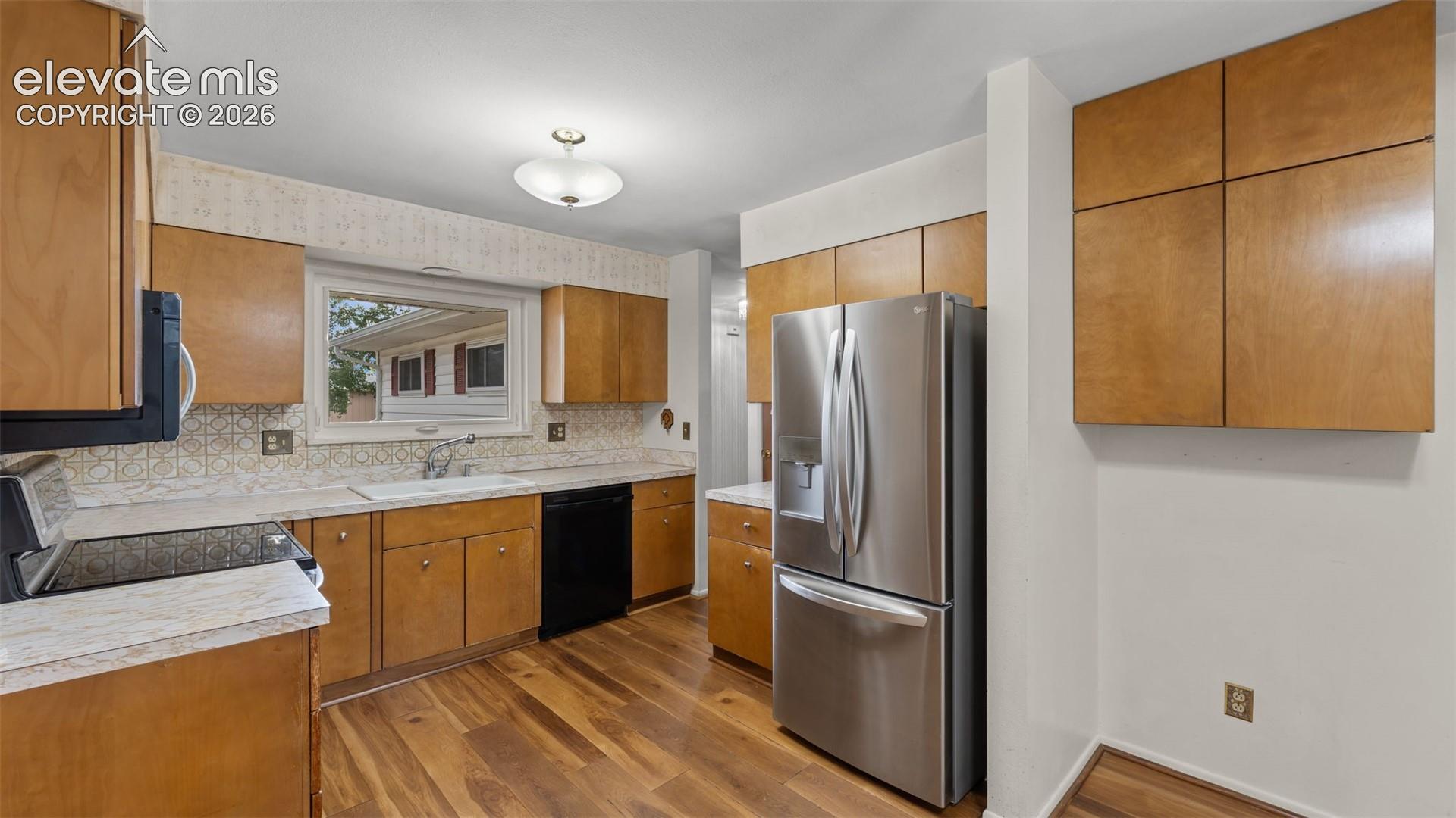 2204 Warwick Lane, photo 8