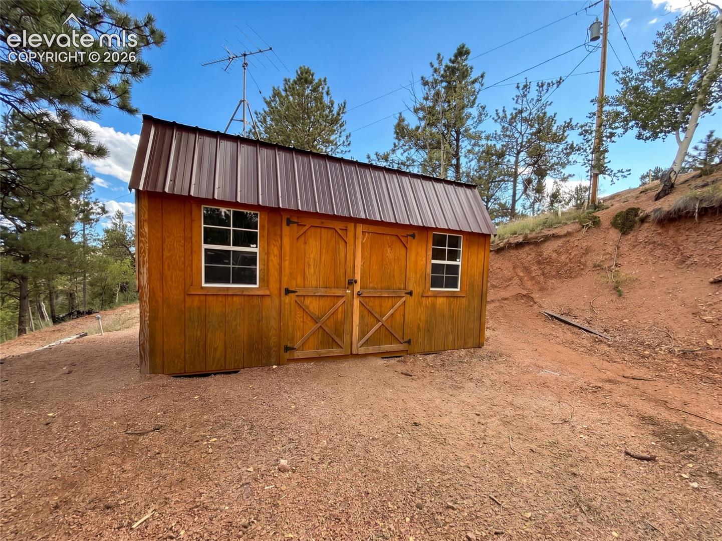 Listing photo 22 for 1920 Pikes Peak Drive