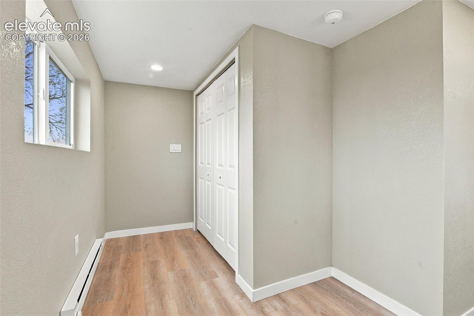 Listing photo 19 for 10672 Boone Road