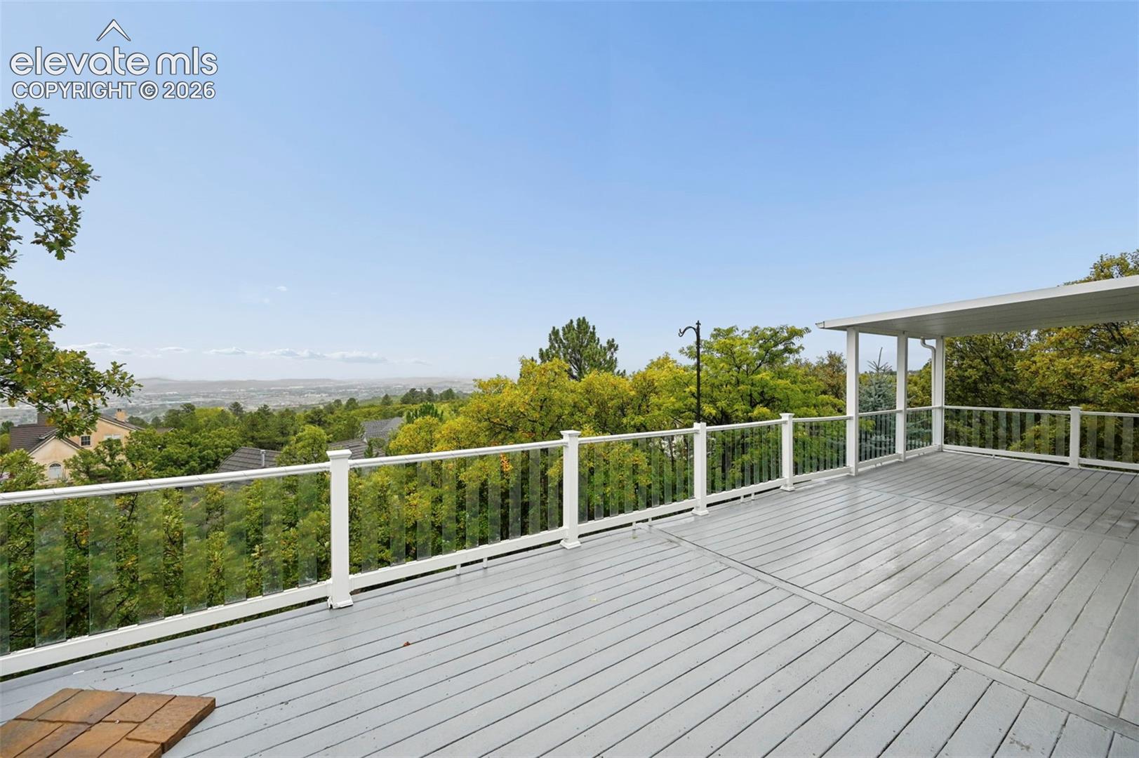 Listing photo 44 for 5365 Broadmoor Bluffs Drive