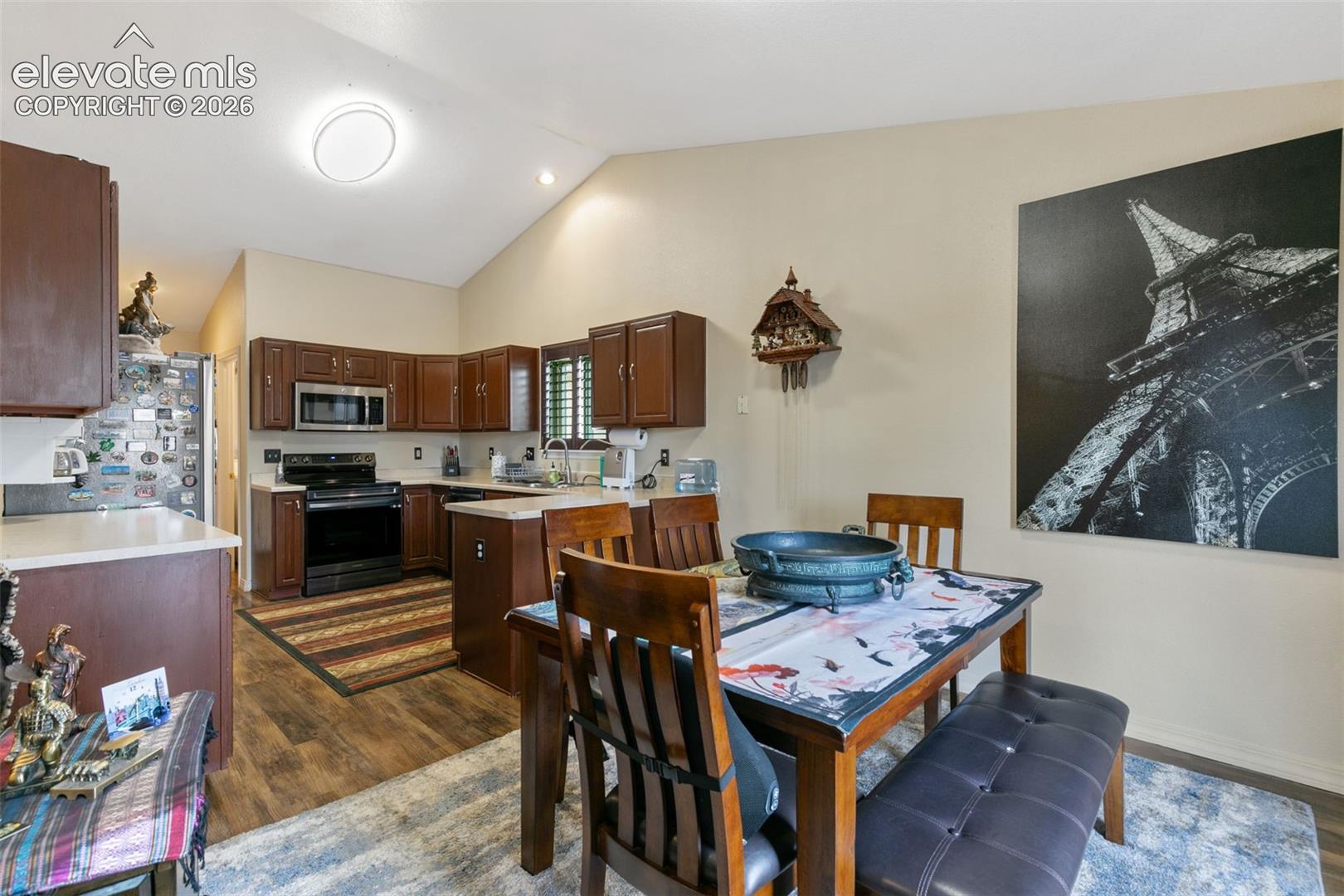 Listing photo 11 for 11689 Allendale Drive