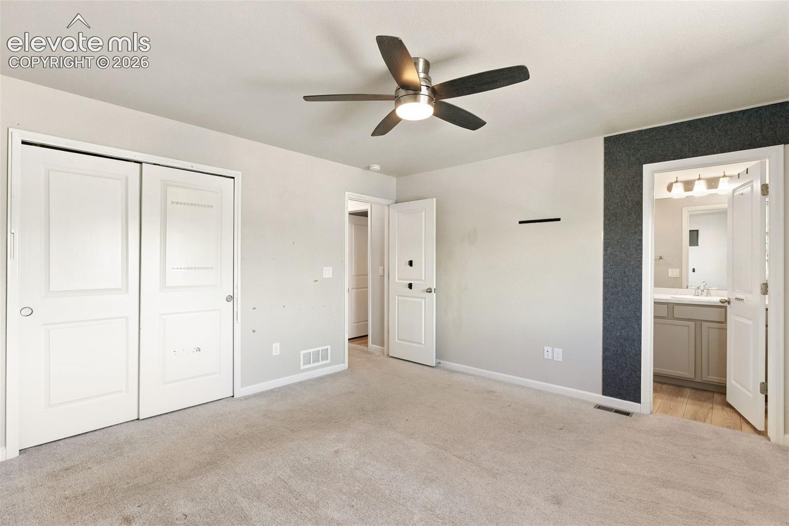 Listing photo 19 for 10621 Castor Drive