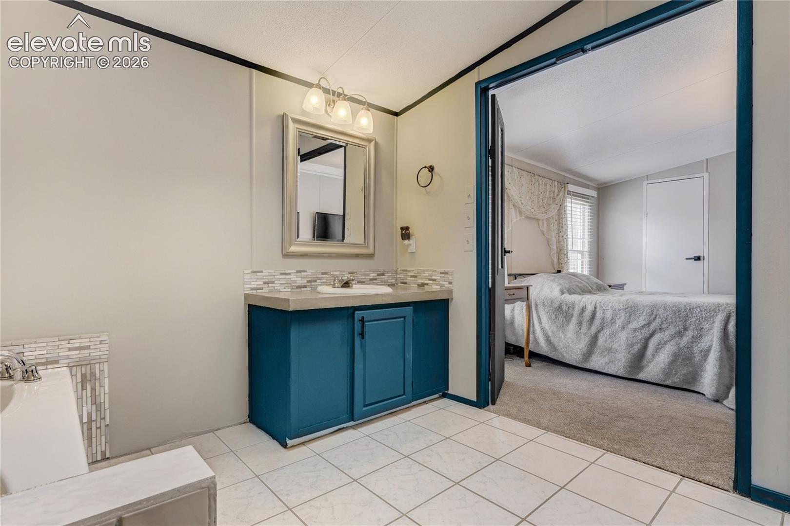 784 Blossom Road, photo 25