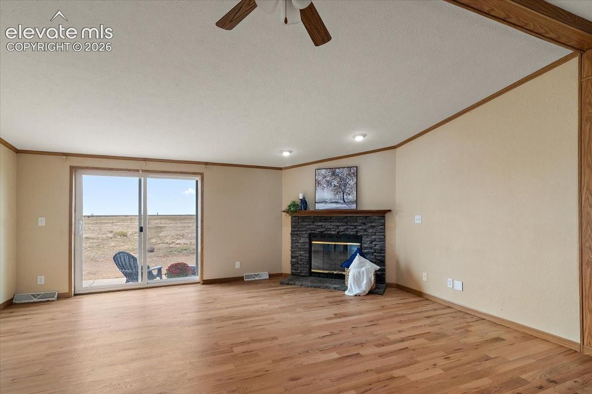 Listing photo 6 for 9735 Avenida Alegre Point