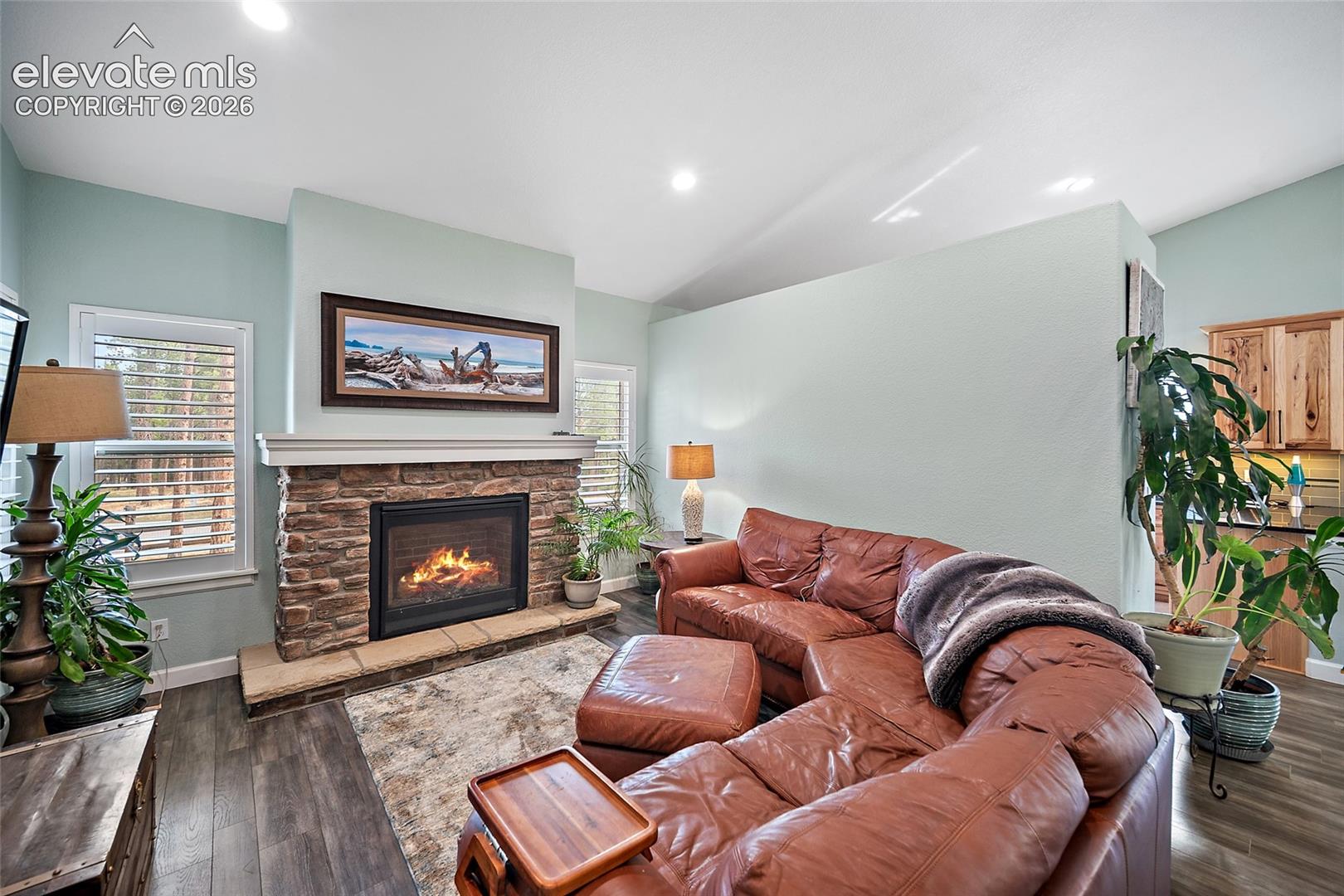 Listing photo 4 for 1101 Ptarmigan Drive