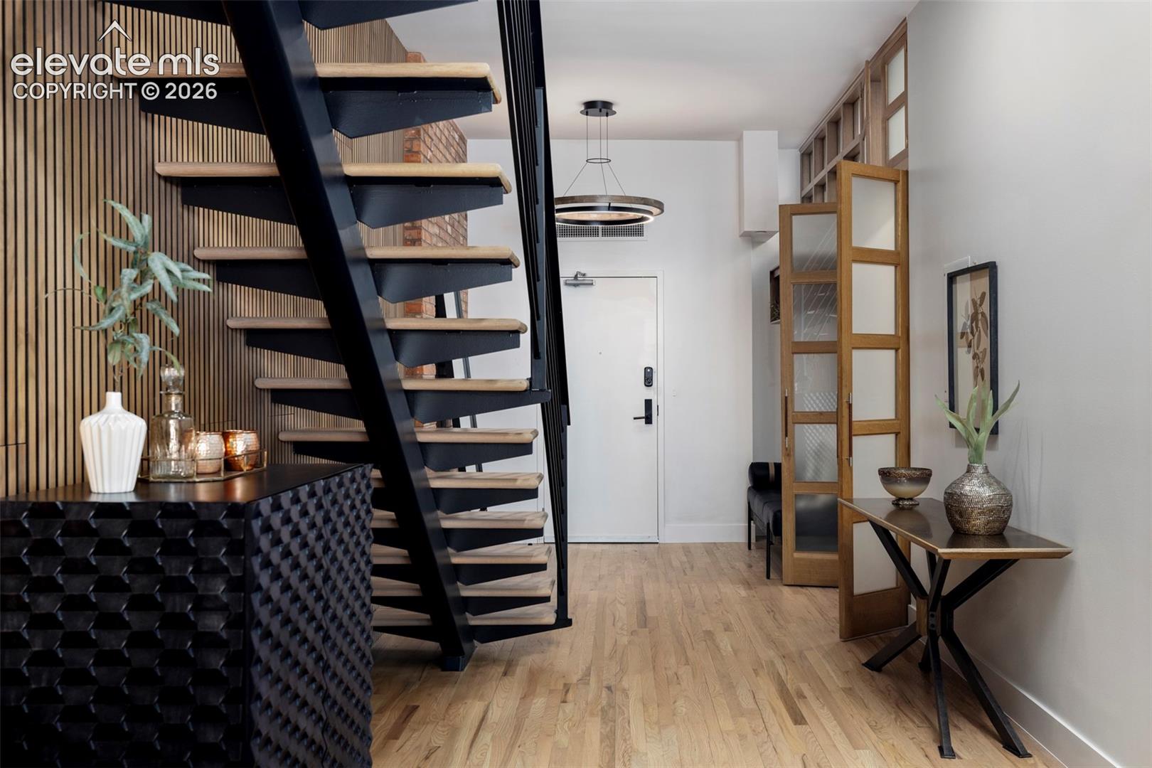 Listing photo 2 for 1441 Wazee Street 503