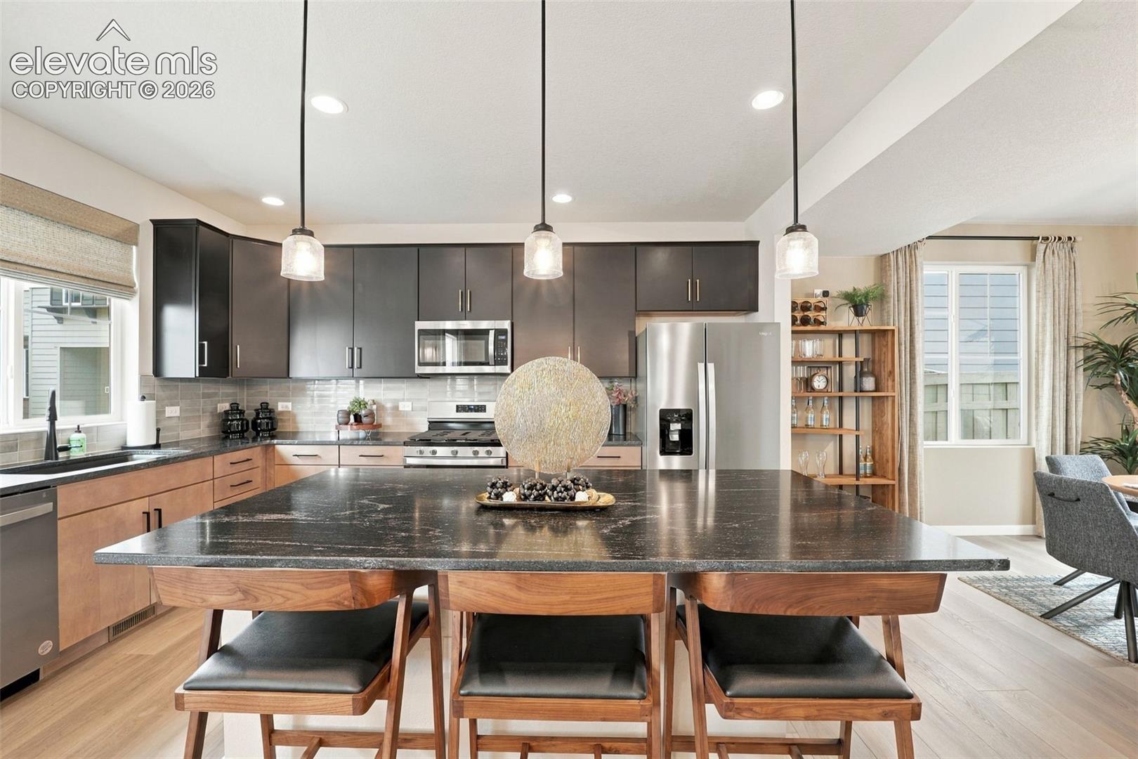 Listing photo 16 for 6954 Knapp Drive