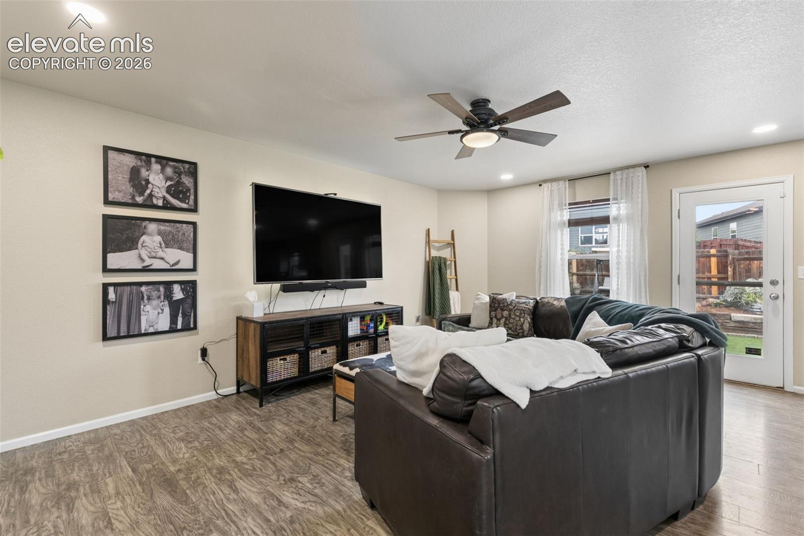 Listing photo 15 for 6914 Sierra Meadows Drive