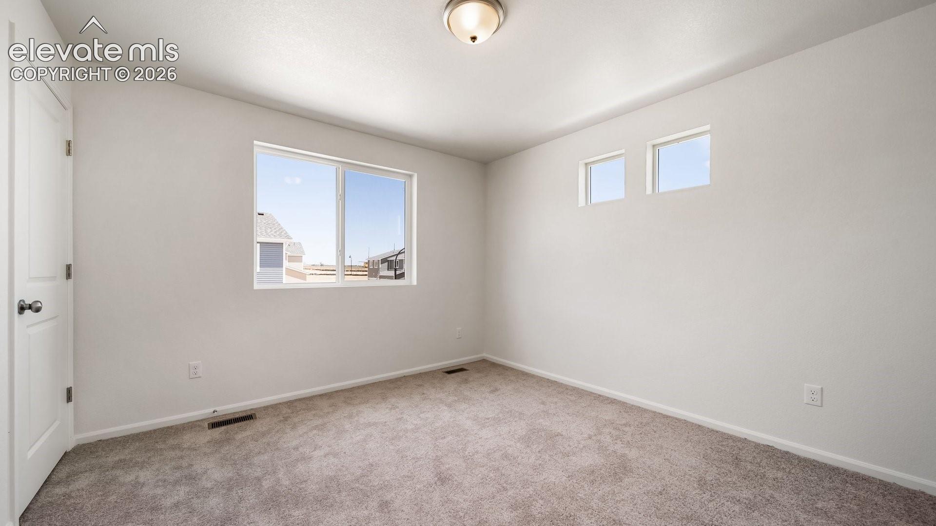 Listing photo 15 for 9587 Clarkville Trail