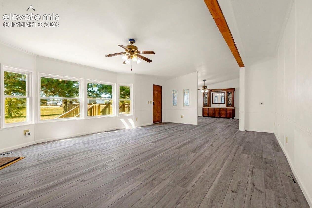 Listing photo 3 for 5505 Prospero Road